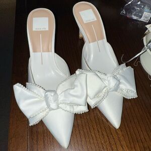 KAYLI PEARL Dolce Vita Heels